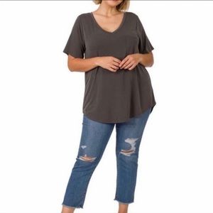 ZENANA Closet Essential!
V-Neck Front Pocket Tee Top